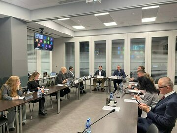 Thumb 5231346613110901874